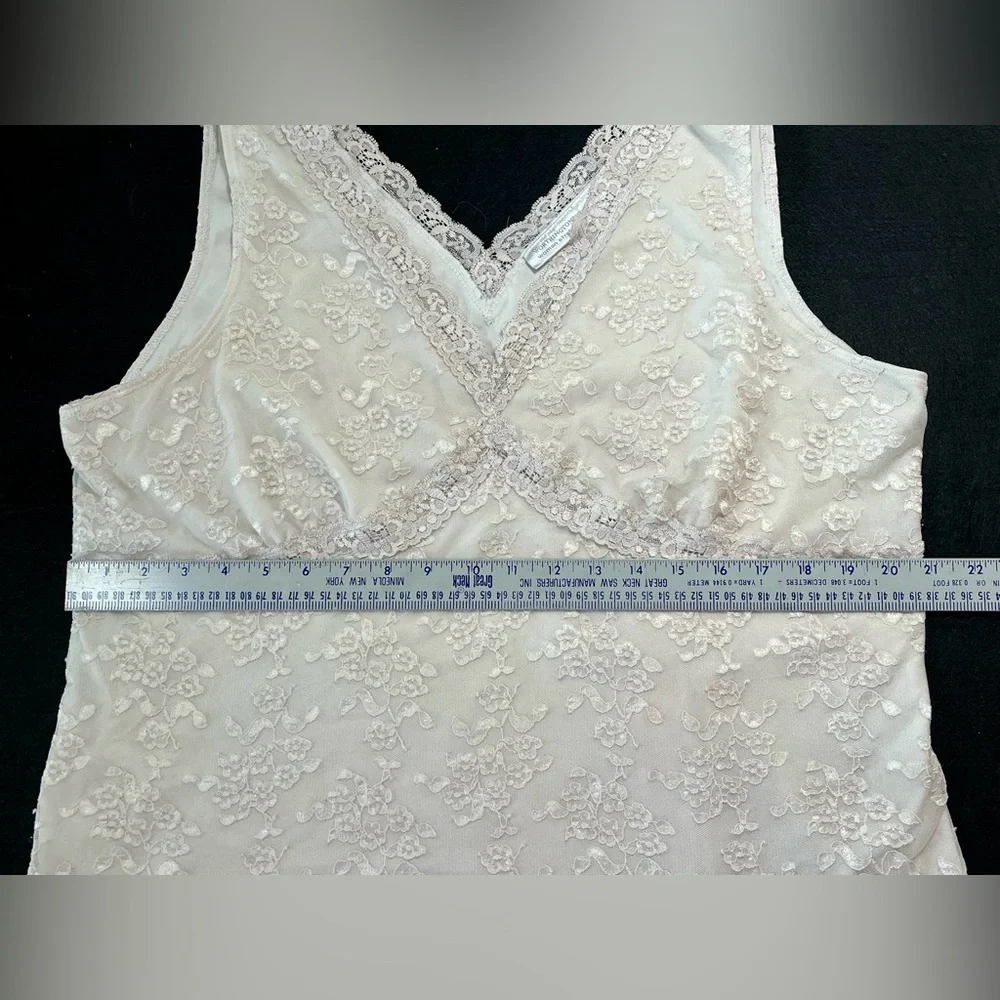 Worthington Womans 2X
Lined Lace Tank Cami
Cream Coquette Angelic
Bohemian - Picture 10 of 12